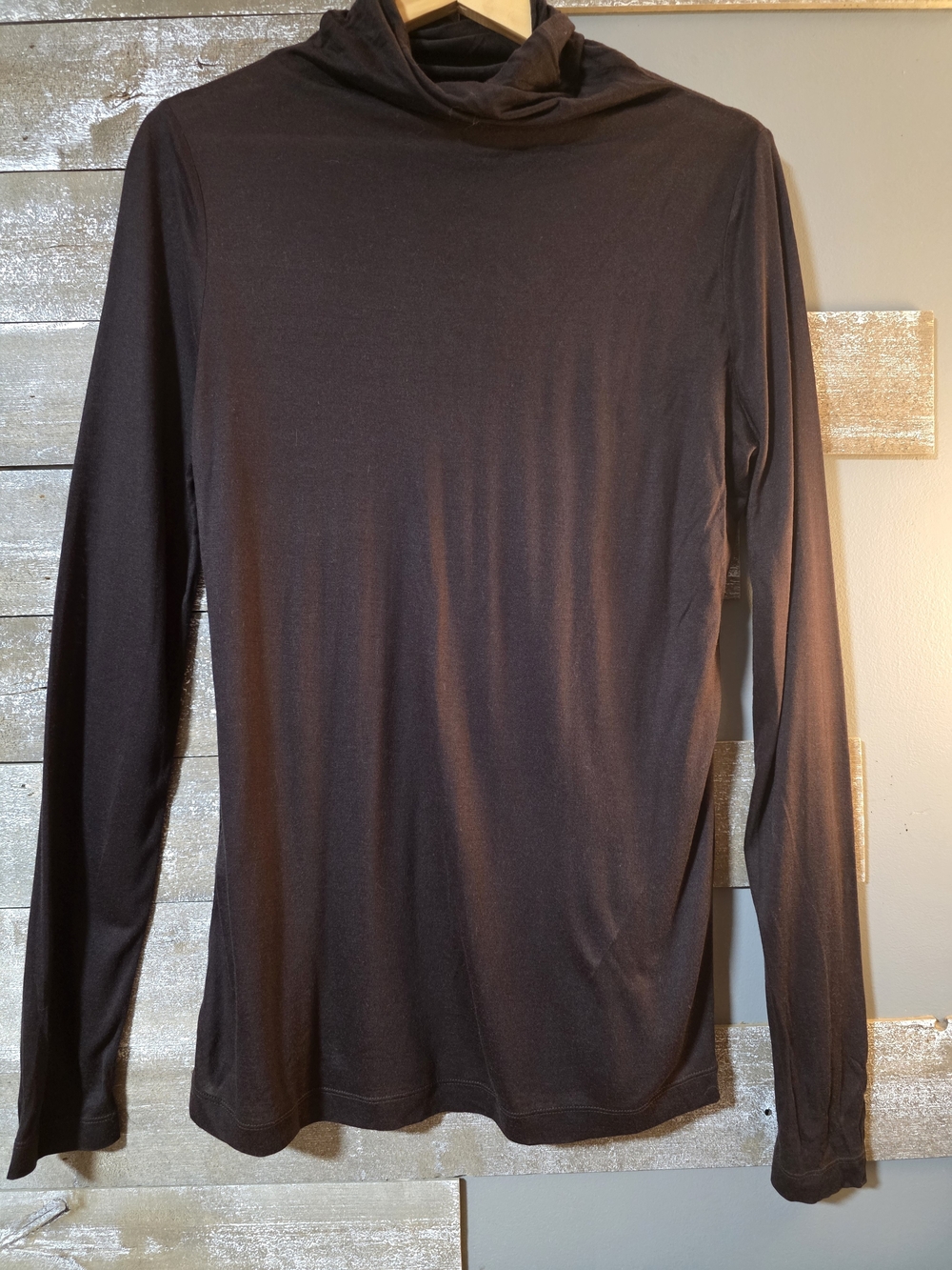 STRENESSE Women's Long-Sleeve Black Turtleneck Top